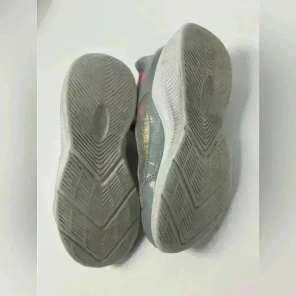 SKECHERS MULTICOLOR KIDS SHOES SIZE 13 WITH ITS ORIGINAL BOX - Picture 5 of 5